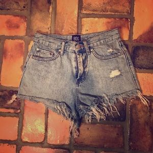 BDG girlfriend hi-rise shorts👖